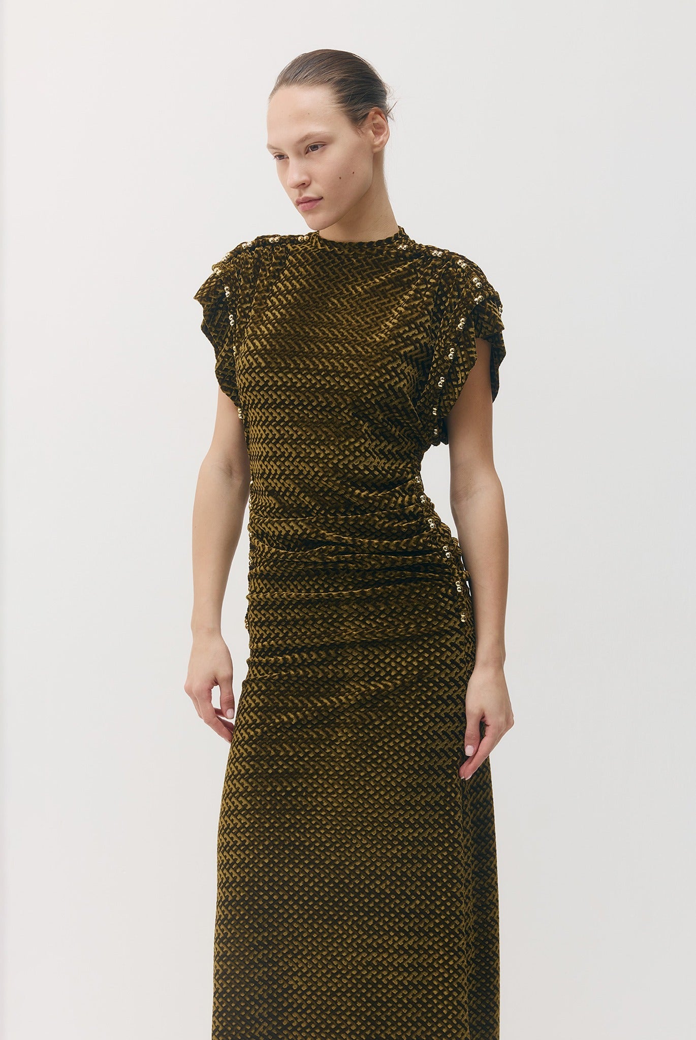 SABINA MUSAYEV - embossed_velvet_olive_fw_26_27
